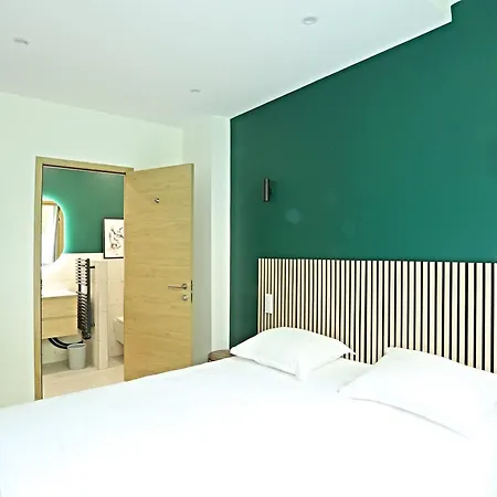 Luxurious Duplex With Private Sauna & Theater Parigi