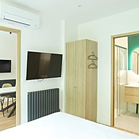 Luxurious Duplex With Private Sauna & Theater Appartamento *