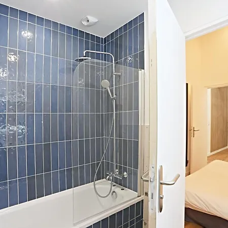 شقة Luxurious Duplex With Private Sauna & Theater
